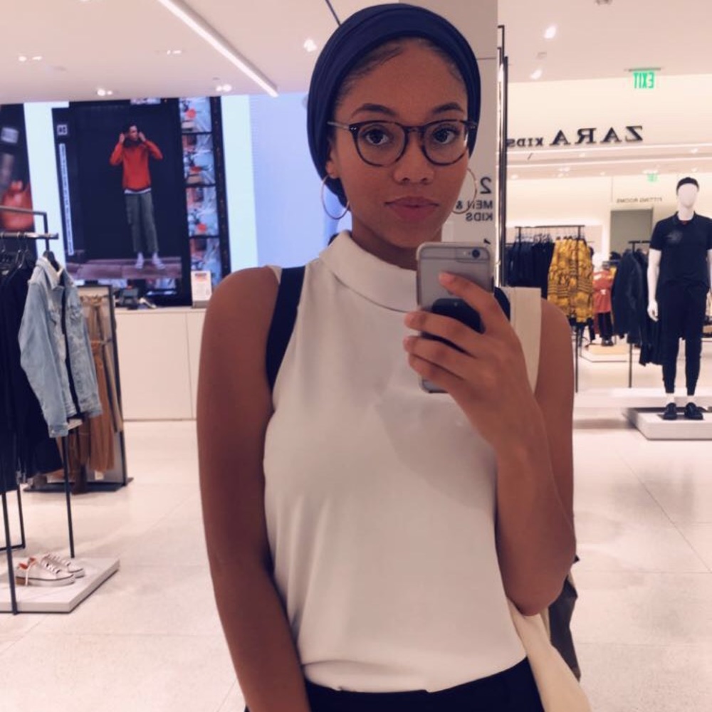 Meet your Posher, Kayla